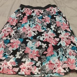 Lularoe skirt